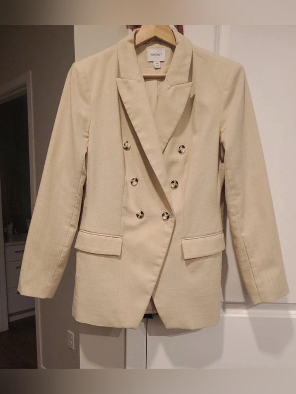 Nine West Light Cream Double-Breasted Blazer